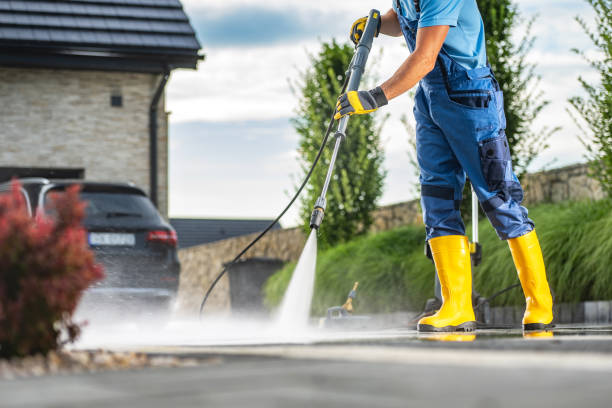 Best Sidewalk and Walkway Cleaning  in Hutchinson Island South, FL